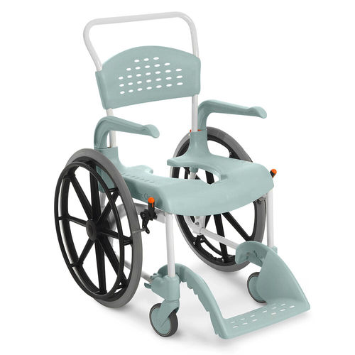 Sedia da doccia con braccioli - 80229216 - Etac - con rotelle / con poggiapiedi / con apertura igienica