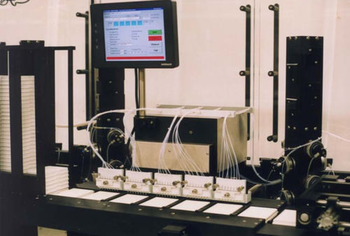 Workstation da laboratorio per screening ad alta efficienza - Oyster Bay Pump Works - per la scoperta di nuovi farmaci / automatizzata / da banco