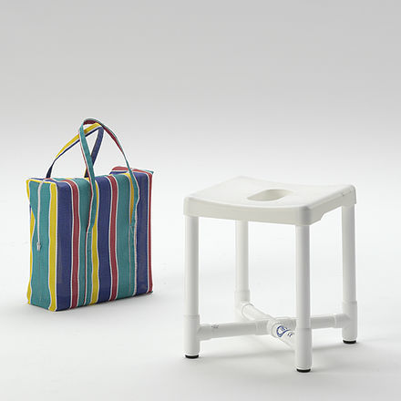 Sgabello da doccia con apertura igienica - DH 49 R - RCN Medizin