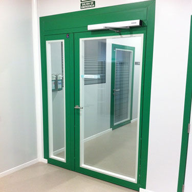 Porta di servizio - FLUSH - Tané Hermetic - per ospedale / per struttura sanitaria / da laboratorio