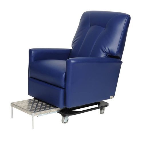 Poltrona elevabile inclinabile - BROUGHTON TOPFORM - Axis Medical and Rehabilitation - manuale / con poggiagambe / con rotelle