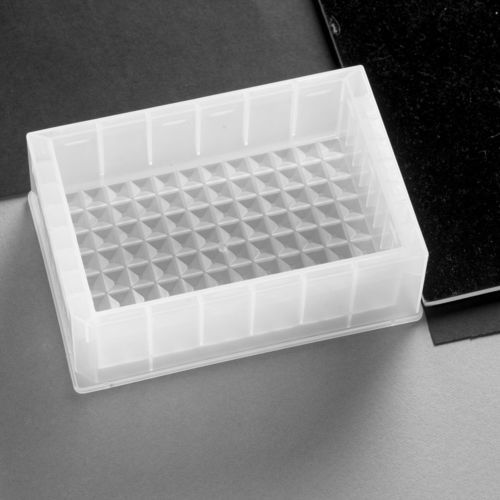 Micropiastra a pozzetti per scienze della vita - 390001 - Porvair Sciences Ltd - da laboratorio / da ricerca / a 96 pozzetti