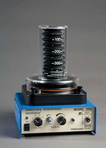 Ventilatore per anestesia - Multiflow 2002 - Hallowell EMC - veterinario / elettropneumatico
