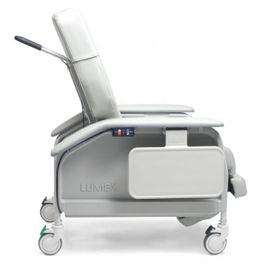Poltrona da riposo inclinabile - FR587W, FR587WH series - GF Health Products - Trendelenburg / elettrica / con rotelle