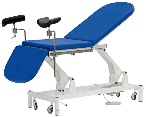 Lettino da visita ginecologico - MR30.190ER+QN - Orla Equipamientos Clínicos - elettroidraulico / ad altezza regolabile / 3 sezioni