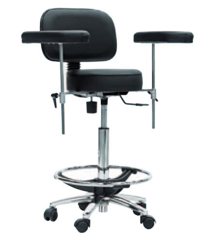 Sgabello per ambulatorio - TQ.575C - Orla Equipamientos Clínicos - chirurgico / ad altezza regolabile / con braccioli