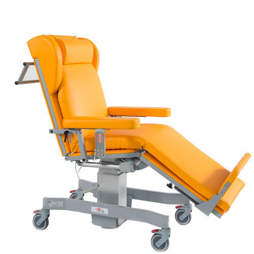 Poltrona elettrica per trattamenti clinici - MODENA - 5.9 Care Weighing Systems - con poggiagambe / con poggiapiedi / ad altezza regolabile