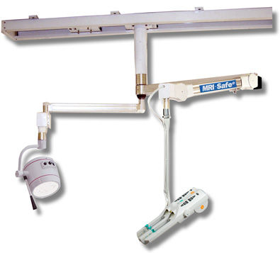 Braccio di supporto articolato - MRI-Safe® - AADCO Medical - per sala operatoria / su guida di scorrimento