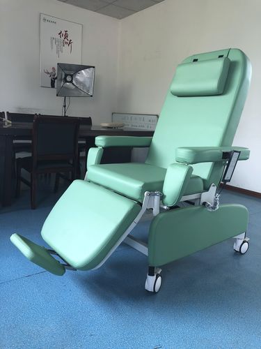 Poltrona per emodialisi elettrica - PY-YD-810 - Nanning Passion Medical Equipment - a 3 sezioni / con rotelle / ad altezza regolabile