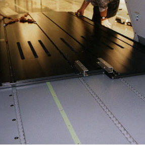 Pavimento in alluminio - H145 - Aerolite AG - antiscivolo / indoor / di protezione
