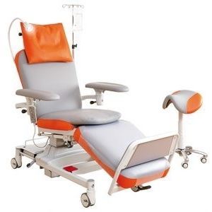 Poltrona per prelievo di sangue a batteria - COMFORTLINE2 - Bionic Medizintechnik - a 4 sezioni / con poggiapiedi
