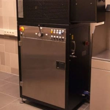 Forno crematorio - Cremulator® - DFW Europe - mortuario / a vuoto / a pavimento