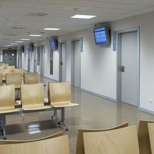 Porta per struttura sanitaria - SOLECO DOORS - battente / in acciaio inossidabile
