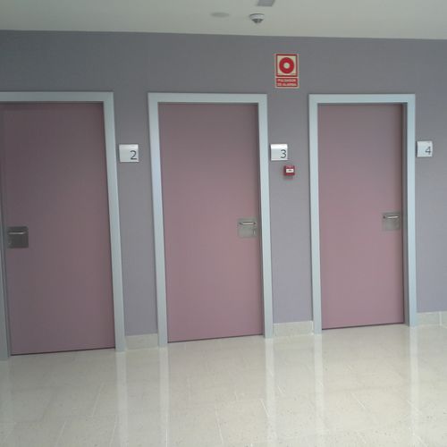 Porta per struttura sanitaria - SOLECO DOORS - battente / in alluminio