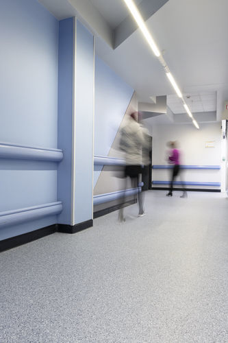 Pavimento in PVC - GTI MAX CLEANTECH - GERFLOR - in vinile / ad alte prestazioni / indoor