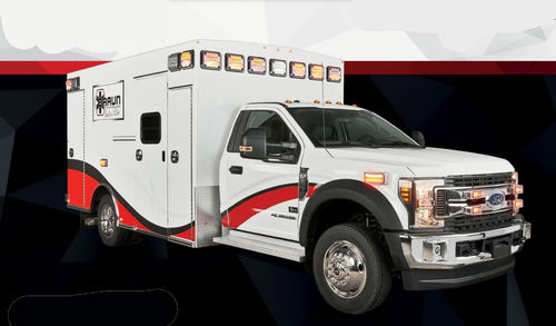 Ambulanza per trasferimento di pazienti - CHIEF XL - Braun Industries, Inc. - con compartimenti / tipo III / tipo I