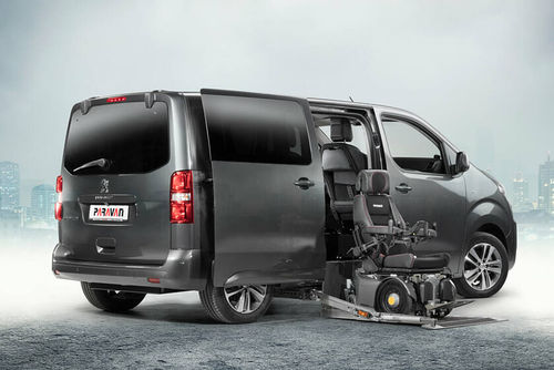 Veicolo per disabili monospazio - Peugeot Traveller - PARAVAN - entrata laterale