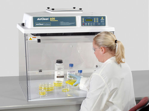 Banco pulito da laboratorio - AirClean® AC600 series - Airclean Systems - da banco / HEPA / a flusso laminare verticale