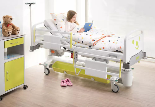 Letto medico - Formed - elettrico / pediatrico / ad altezza regolabile