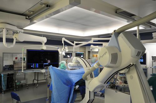 Sala operatoria di grandi dimensioni - ADMECO - ibrido