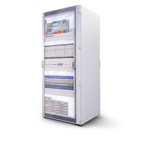 Armadio per apparecchi medici - V3370.1D - Spacecode SA - per ospedale / con sportello / automatizzato