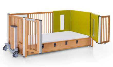 Letto per cure domiciliari - dino cot - Hermann Bock GmbH Pflegebetten und Objekteinrichtung  - elettrico / pediatrico / ad altezza regolabile