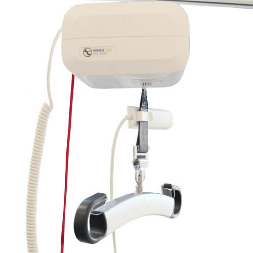 Sollevapersone elettrico - HeliQ - Human Care Group - su guida di scorrimento / per adulti / elevatrice