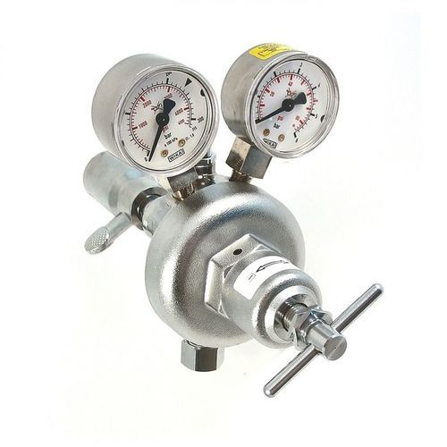 Presa per sistemi di distribuzione di gas medicali - SAM - CAHOUET S.A. - di gas