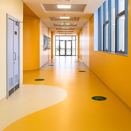 Pavimento in PVC - Palettone - Polyflor - in poliuretano / in PUR