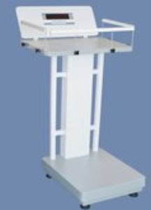 Bilancia pesaneonati digitale - AVI Healthcare - per ospedali / da tavolo / con display LED