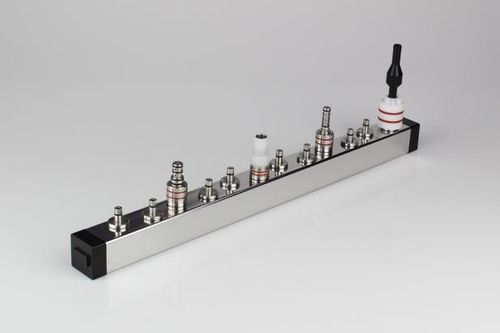 Adattatore per il settore medico - Flexio Injektionsschiene Vierkant HYG 5 - IC Medical GmbH - dritto / in acciaio inossidabile