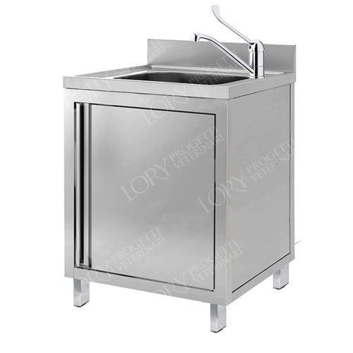 Armadio per studio veterinario - MO042 - Lory Progetti Veterinari srl - con lavandino / con sportello / in acciaio inossidabile