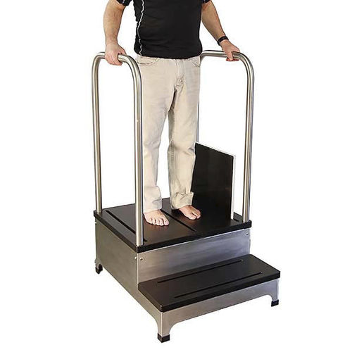 Predellino 2 gradini - 44302 - Wolf X-Ray Corporation - in acciaio inossidabile / in plastica