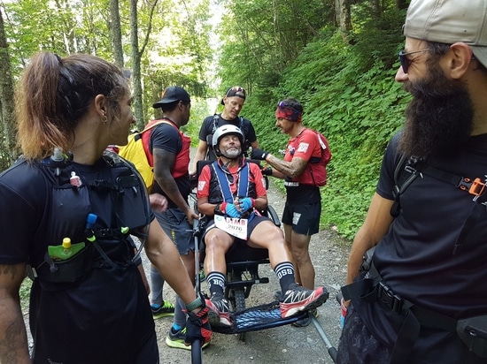 Una Joëlette all'Utra Trail du Mont-Blanc