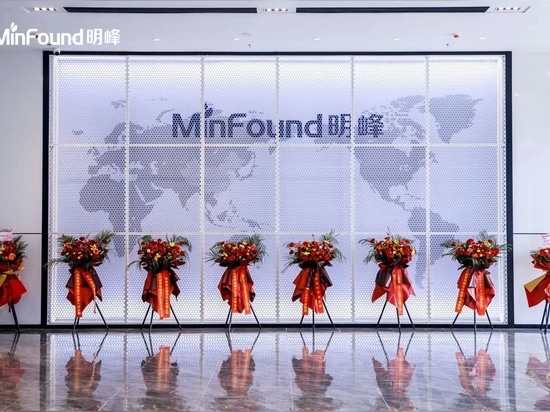 Cerimonia di inaugurazione del quartier generale di MinFound