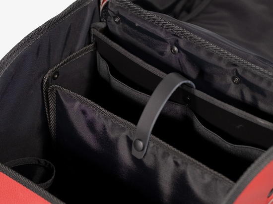 Borsa vuota aperta