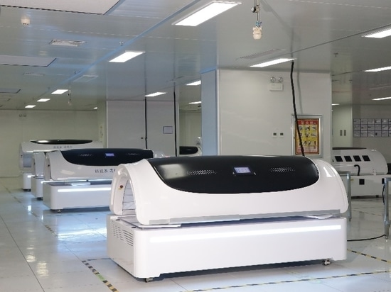 Vi invitiamo a visitare la fabbrica del letto terapeutico a luce rossa magiquehuaer