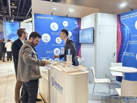 Forwards Medical presenta un portafoglio innovativo a EuroSpine 2025