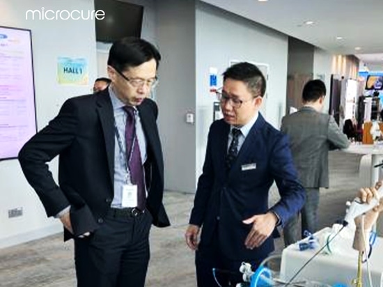 Micro-News丨Microcure Medical brilla al Forum chirurgico dell'Università di Hong Kong con soluzioni mini-invasive intelligenti