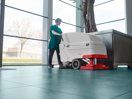 Scopri le soluzioni di pulizia più avanzate con le lavasciuga uomo a terra Comac: Antea, Versa e Vega