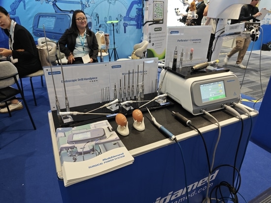 HUIDAMED AACNS 2026 a Manila: promuovere l'innovazione nella neurochirurgia